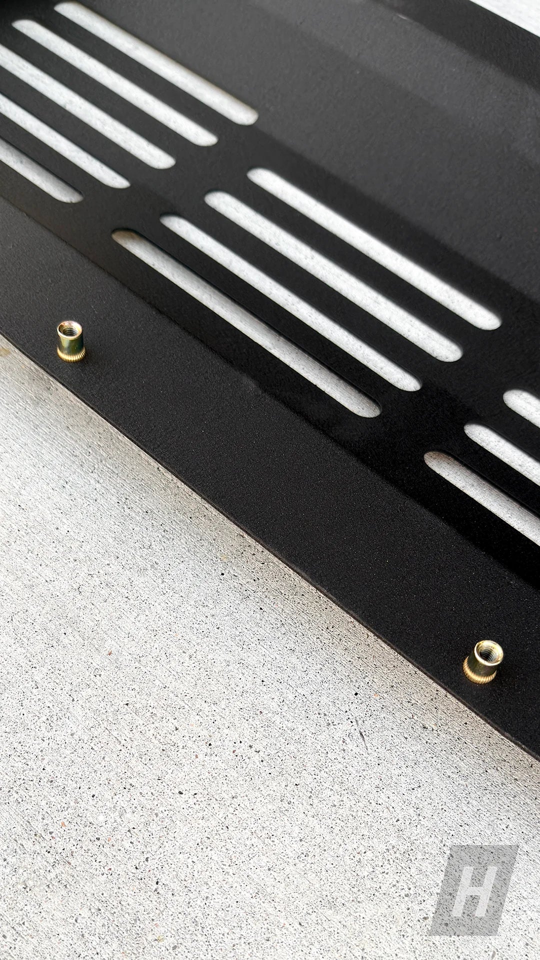 HM F87 M2C S55 Skid Plate