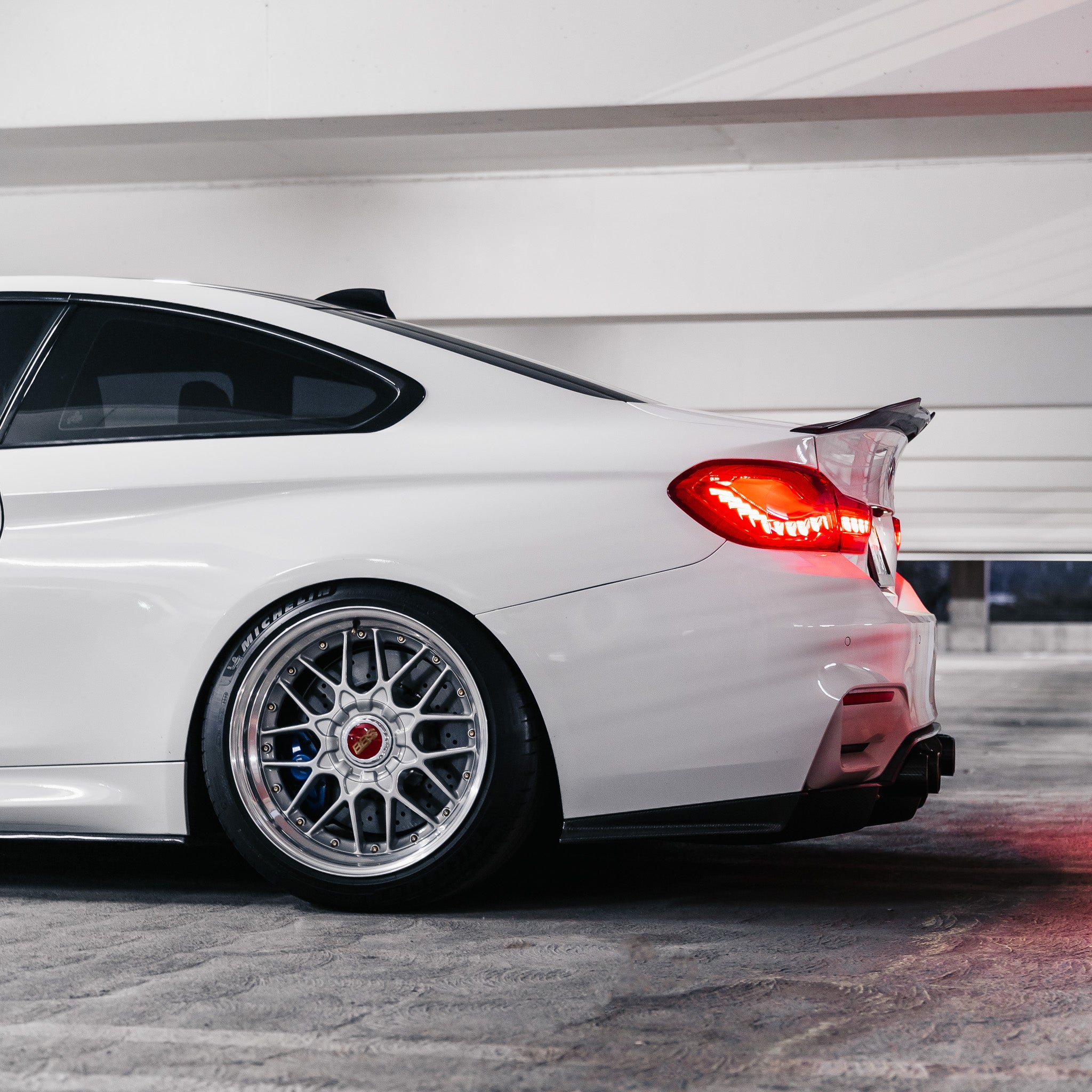 PSM Style Carbon Fiber Rear Spoiler F82 M4